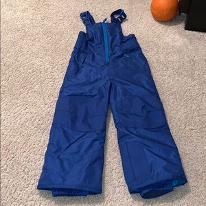 Boys snow pants